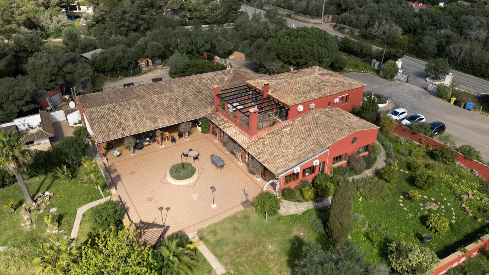 Erhverv til salg i Portocolom med swimmingpool - € 3.300.000 (Ref: 9802719)