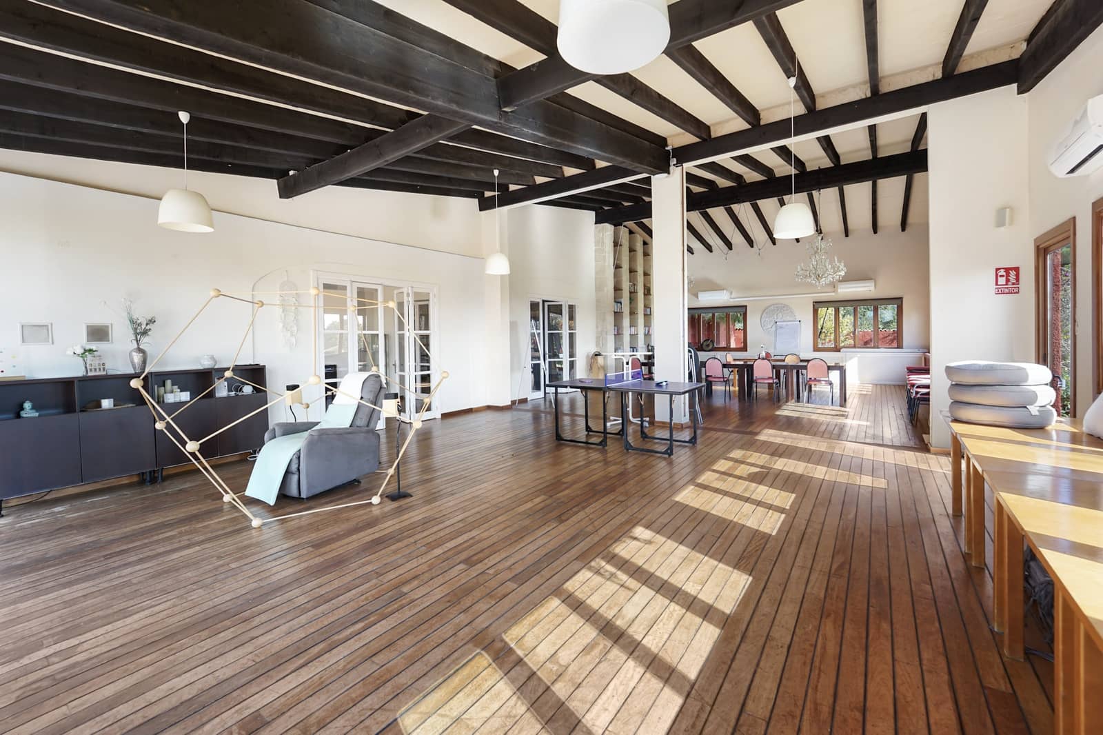 Erhverv til salg i Portocolom med swimmingpool - € 3.300.000 (Ref: 9802719)