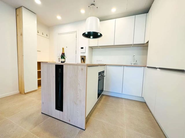 1 slaapkamer Appartement te koop in Arxiduc, Palma de Mallorca met zwembad - € 550.000 (Ref: 9804489)