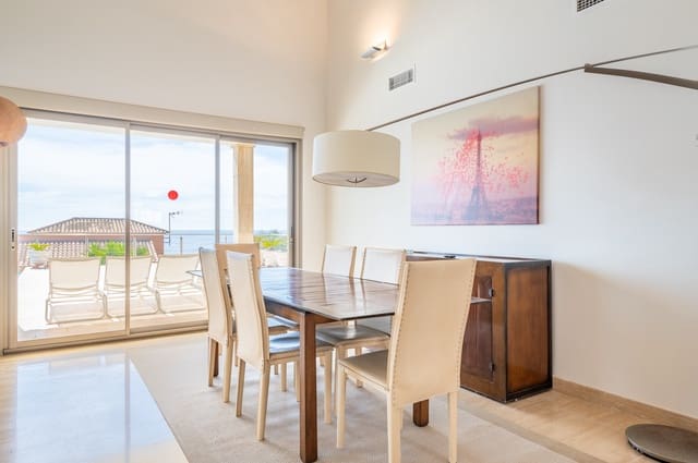 3 sypialnia Willa na sprzedaż w Cala Magrana, Manacor z basenem - 3 100 000 € (Ref: 9823796)