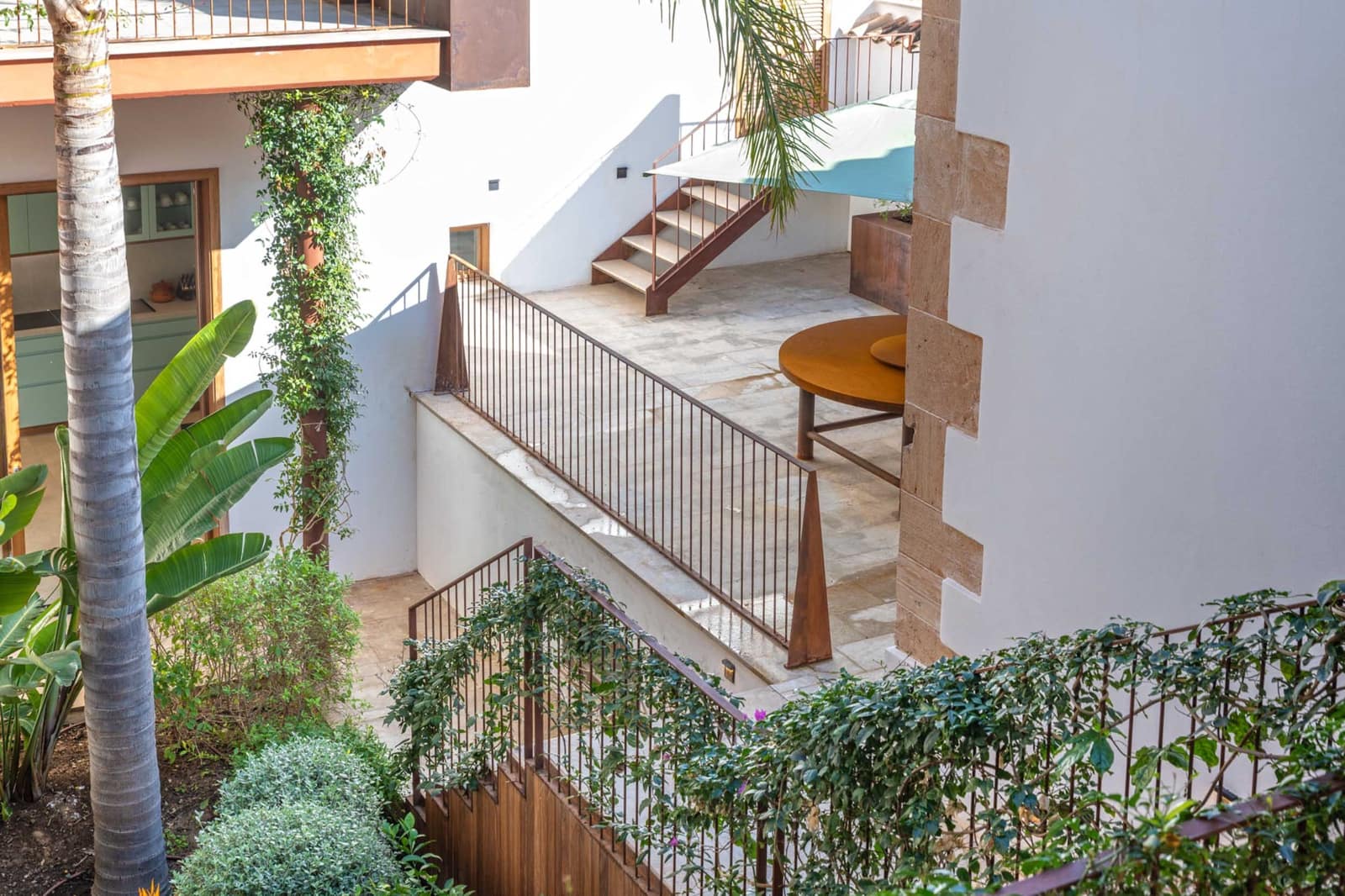 4 bedroom Townhouse for sale in Campos - € 1,980,000 (Ref: 9827169)