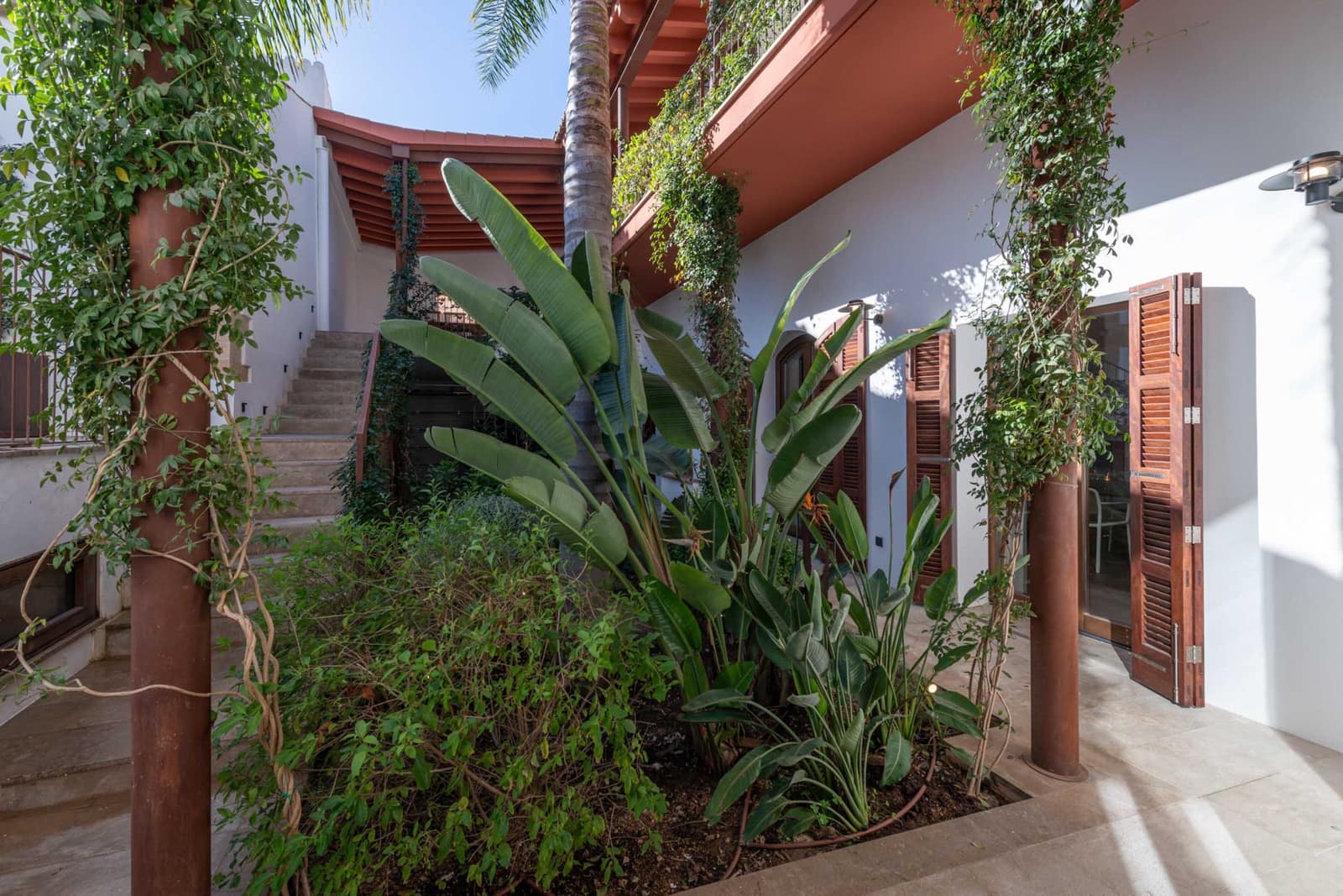 4 bedroom Townhouse for sale in Campos - € 1,980,000 (Ref: 9827169)