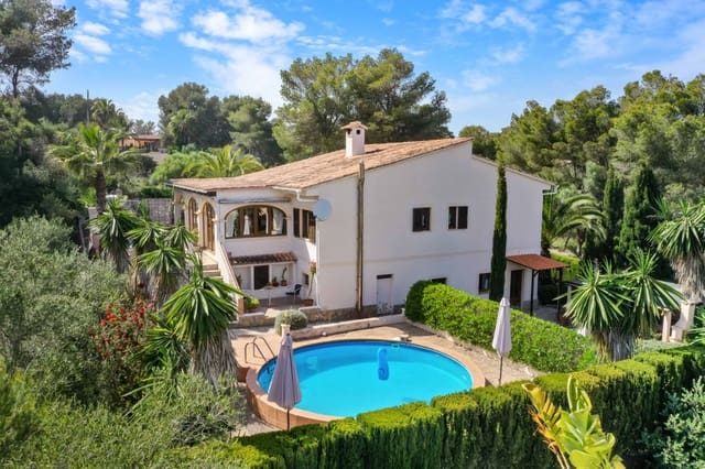 Chalet de 5 habitaciones en Cala Murada, Manacor en venta con piscina - 850.000 € (Ref: 9834301)