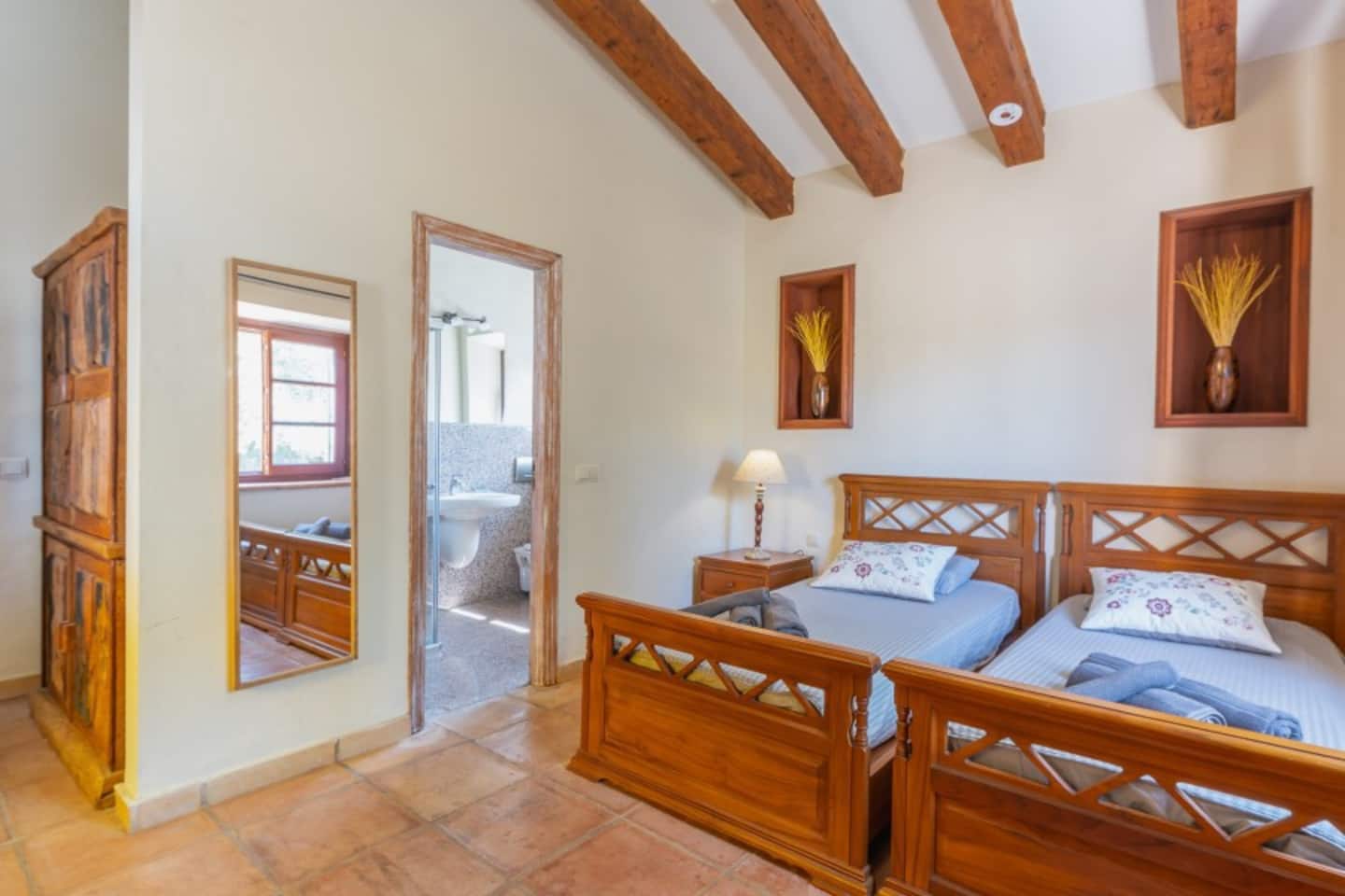 6 bedroom Finca/Country House for sale in Canyamel with pool - € 2,200,000 (Ref: 9877164)