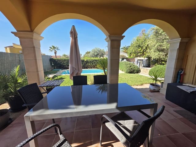 3 slaapkamer Villa te koop in Sa Rapita / La Rapita, Campos met zwembad - € 895.000 (Ref: 9877165)