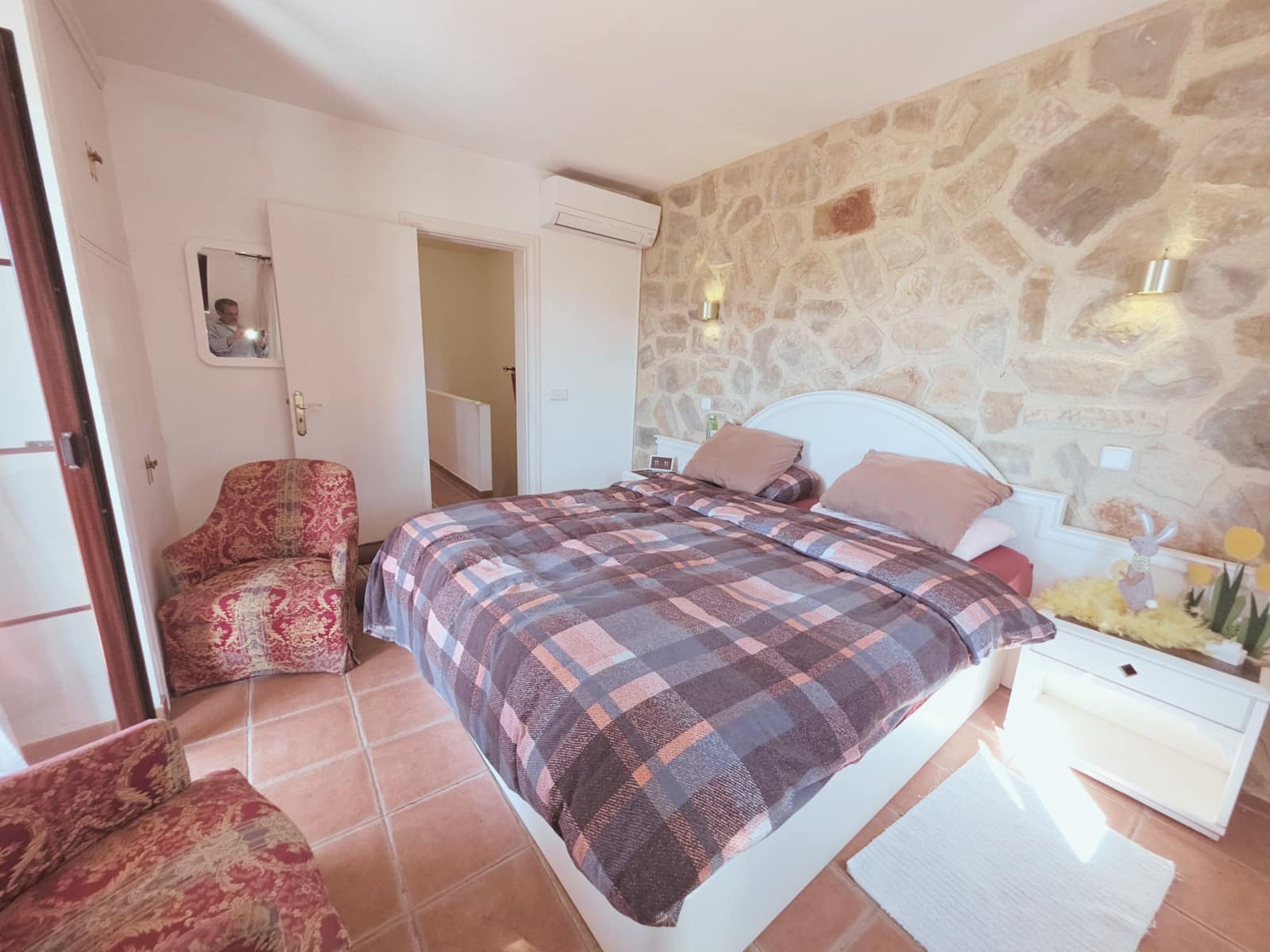 2 bedroom Villa for sale in Manacor with pool - € 945,000 (Ref: 9879908)