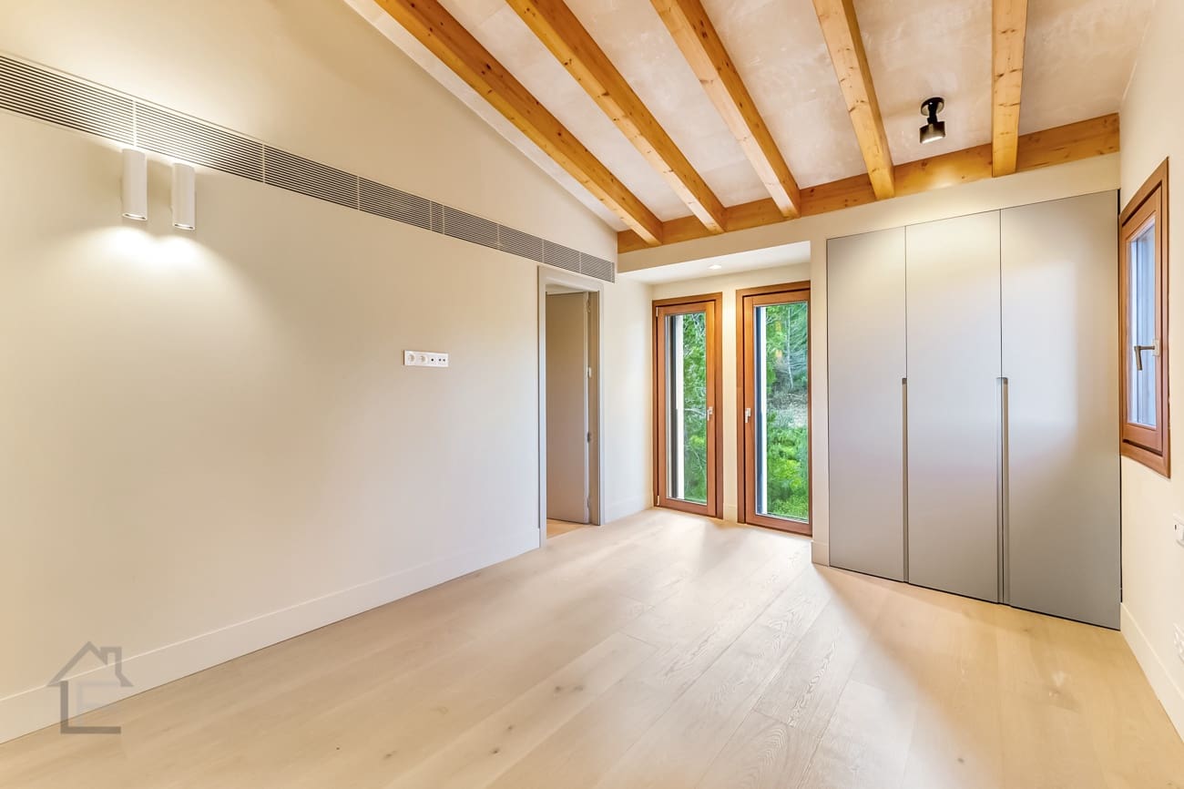 5 soveværelse Finca/Landehus til salg i Cas Concos med swimmingpool - € 4.750.000 (Ref: 9879909)