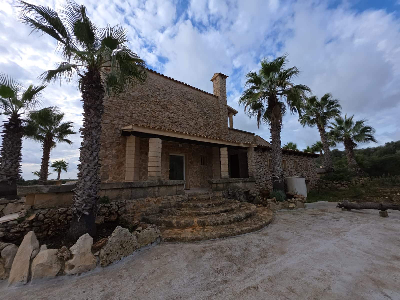 3 soverom Finca/Herregård til salgs i Sant Llorenc des Cardassar med svømmebasseng - € 1 150 000 (Ref: 9889401)