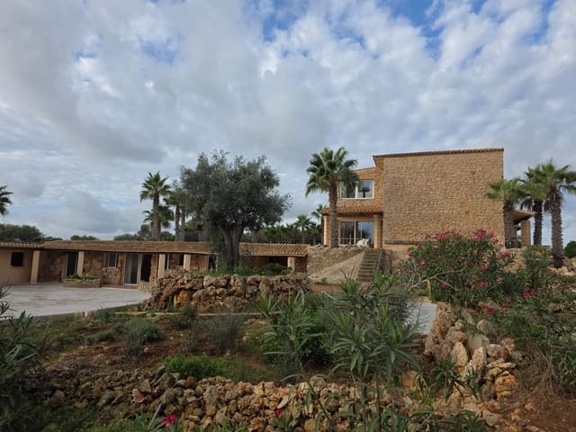 3 soverom Finca/Herregård til salgs i Sant Llorenç des Cardassar med svømmebasseng - € 1 150 000 (Ref: 9889401)