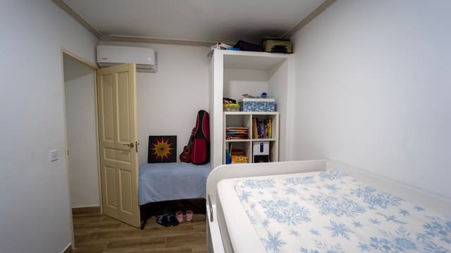 6 makuuhuone Huvila myytävänä paikassa Felanitx mukana uima-altaan - 369 000 € (Ref: 9893153)