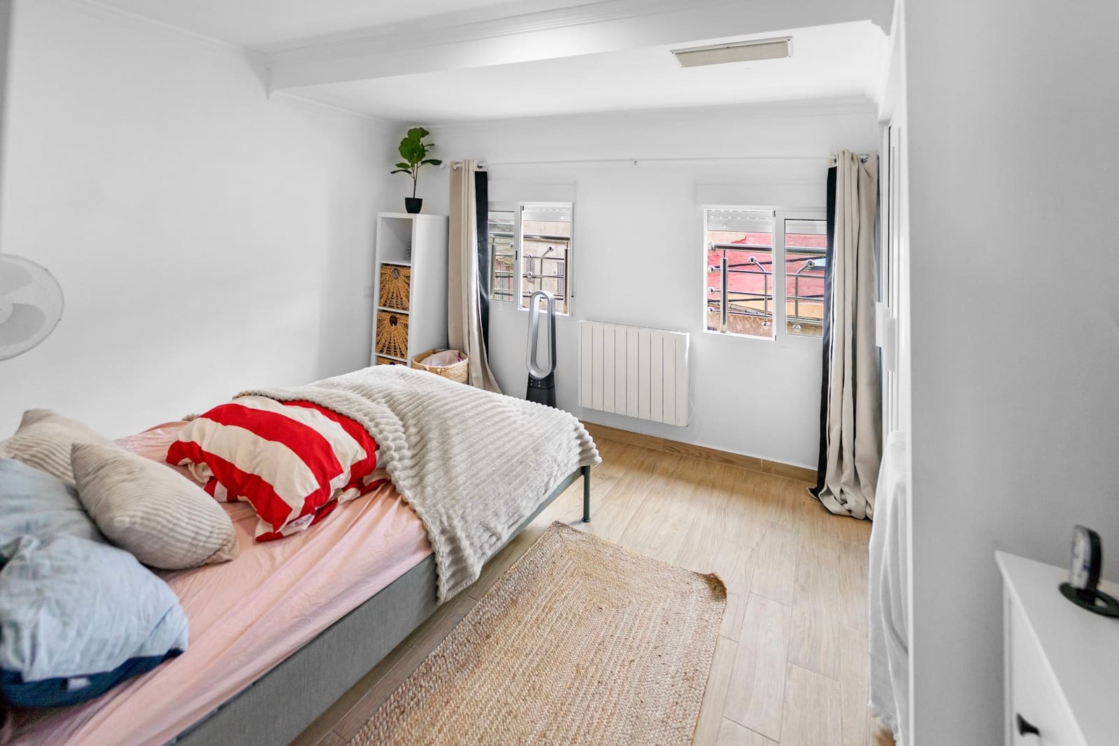 6 makuuhuone Huvila myytävänä paikassa Felanitx mukana uima-altaan - 369 000 € (Ref: 9893153)