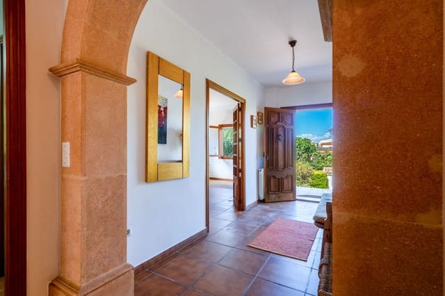 4 soveværelse Villa til salg i Porto Cristo Novo, Manacor med swimmingpool - € 795.000 (Ref: 9919034)