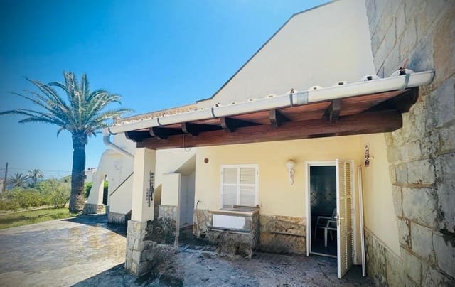 Chalet de 5 habitaciones en Manacor en venta con piscina - 1.590.000 € (Ref: 9921117)