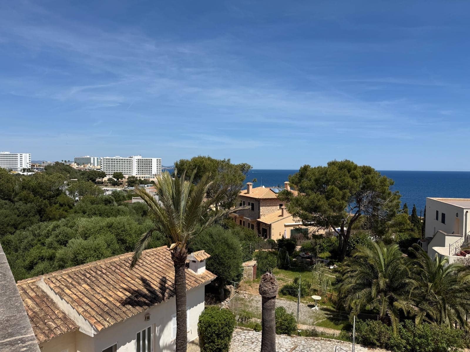 5 bedroom Villa for sale in Manacor with pool - € 1,590,000 (Ref: 9921117)
