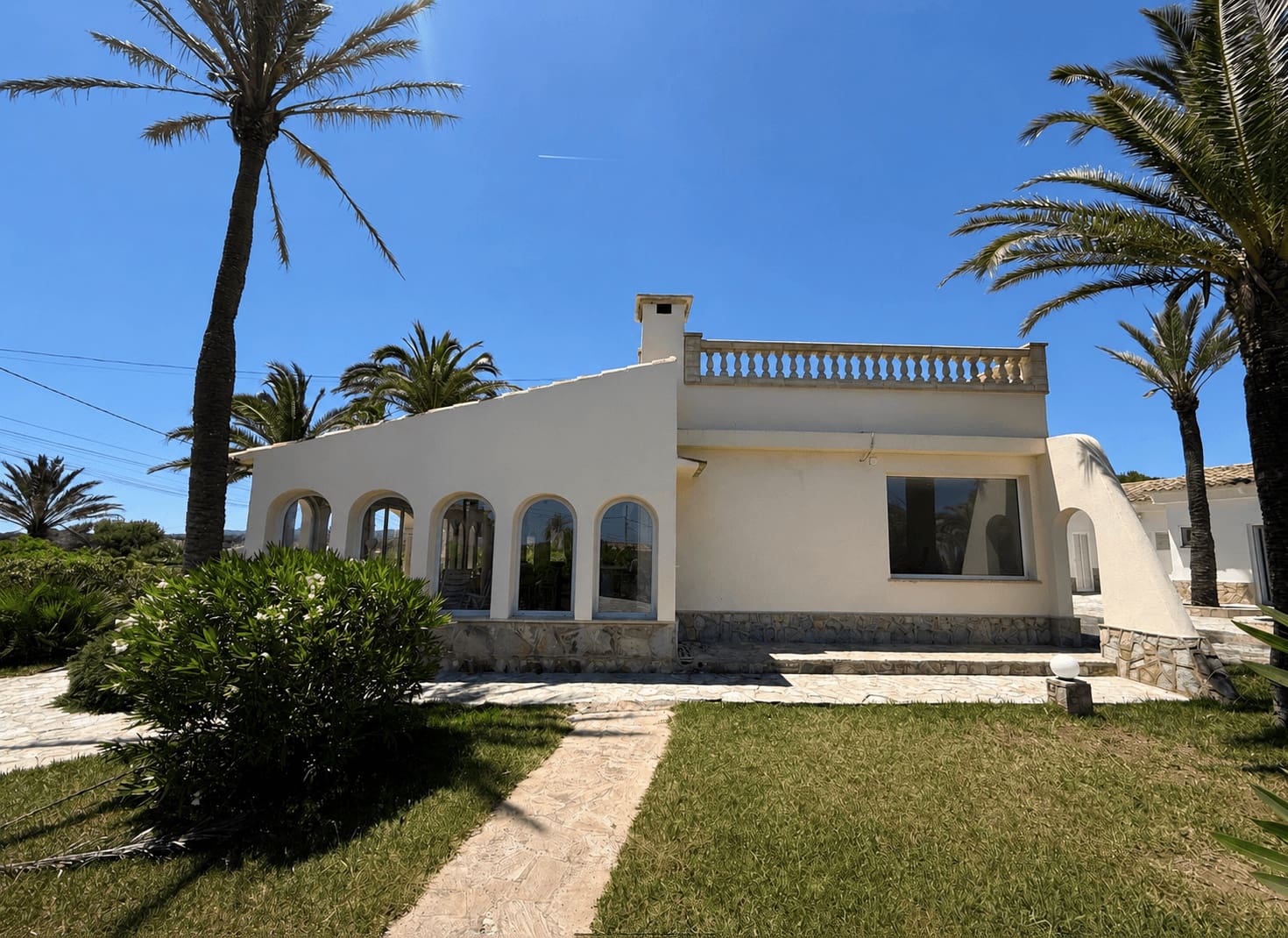 5 bedroom Villa for sale in Manacor with pool - € 1,590,000 (Ref: 9921117)