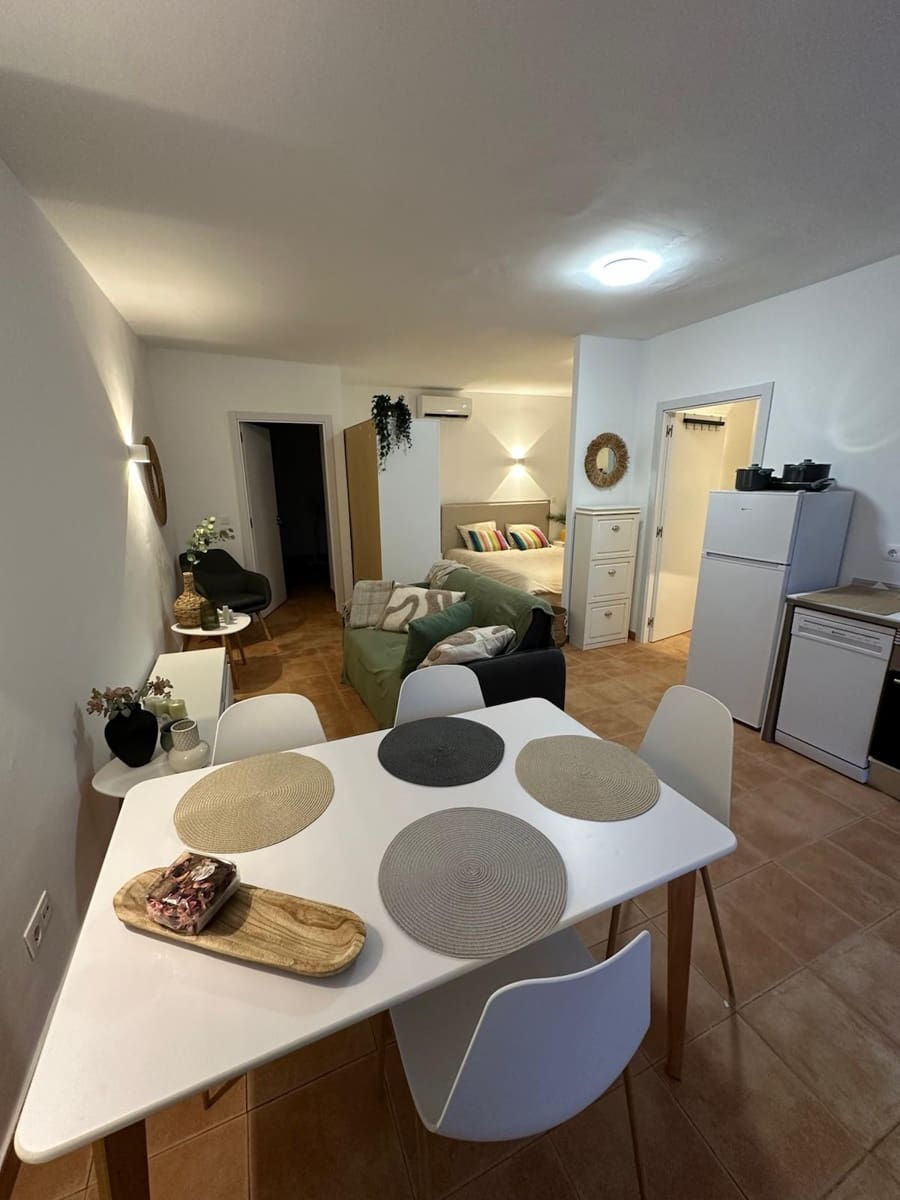 Leilighet til salgs i Portocristo / Port de Manacor med svømmebasseng - € 2 200 000 (Ref: 9948858)
