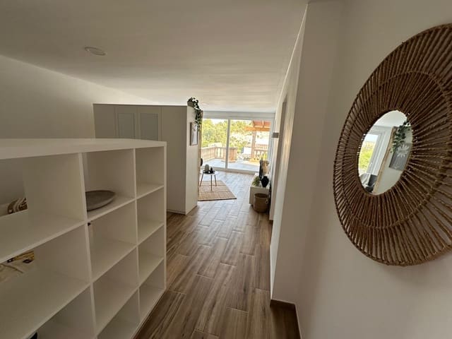 Leilighet til salgs i Portocristo / Port de Manacor, Manacor med svømmebasseng - € 2 200 000 (Ref: 9948858)