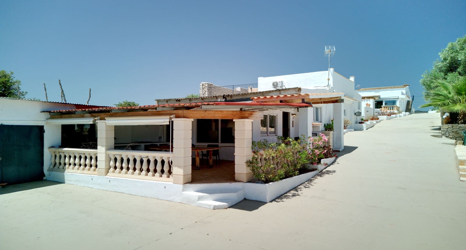 Leilighet til salgs i Portocristo / Port de Manacor med svømmebasseng - € 2 200 000 (Ref: 9948858)