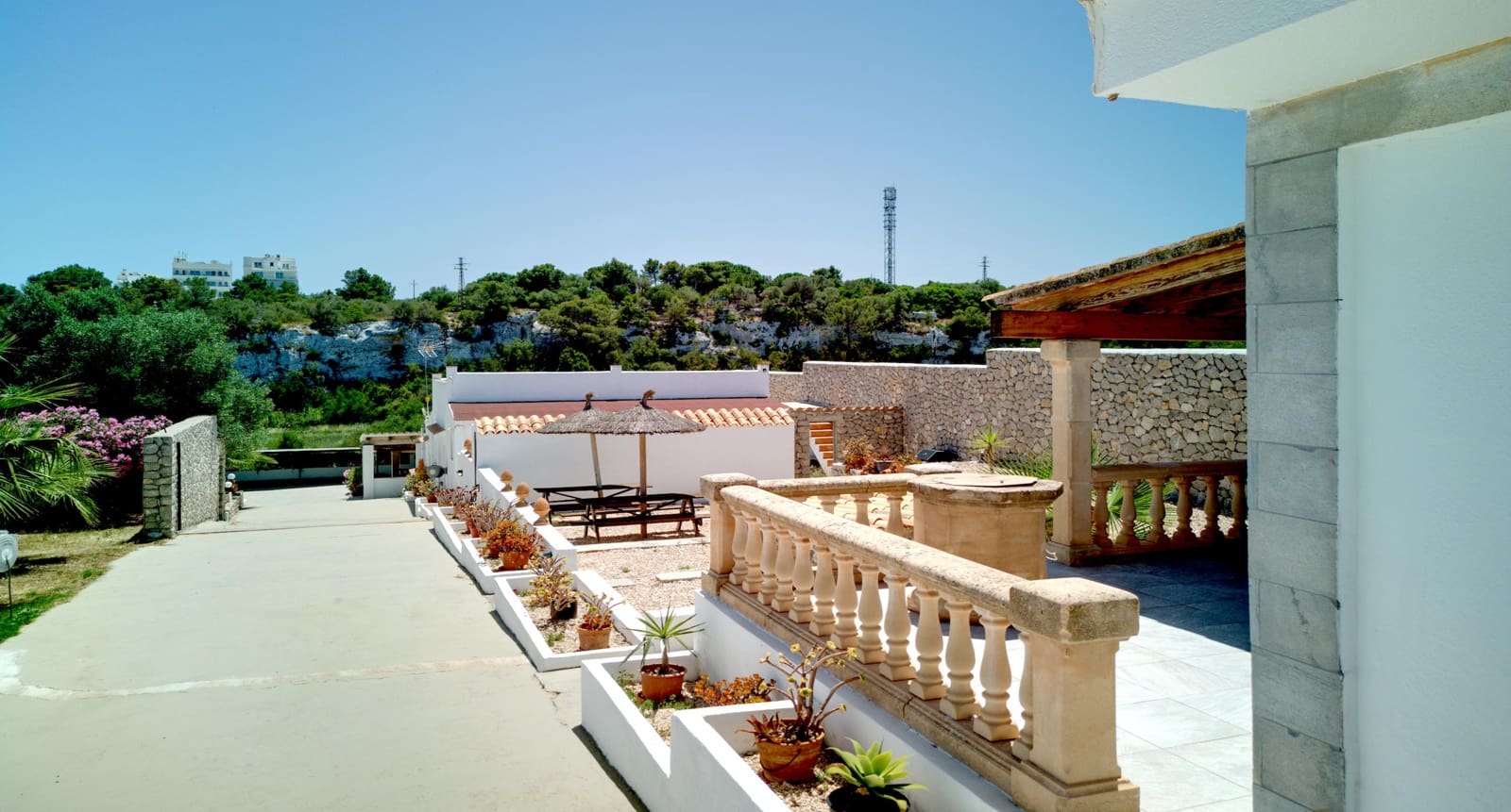 Leilighet til salgs i Portocristo / Port de Manacor med svømmebasseng - € 2 200 000 (Ref: 9948858)