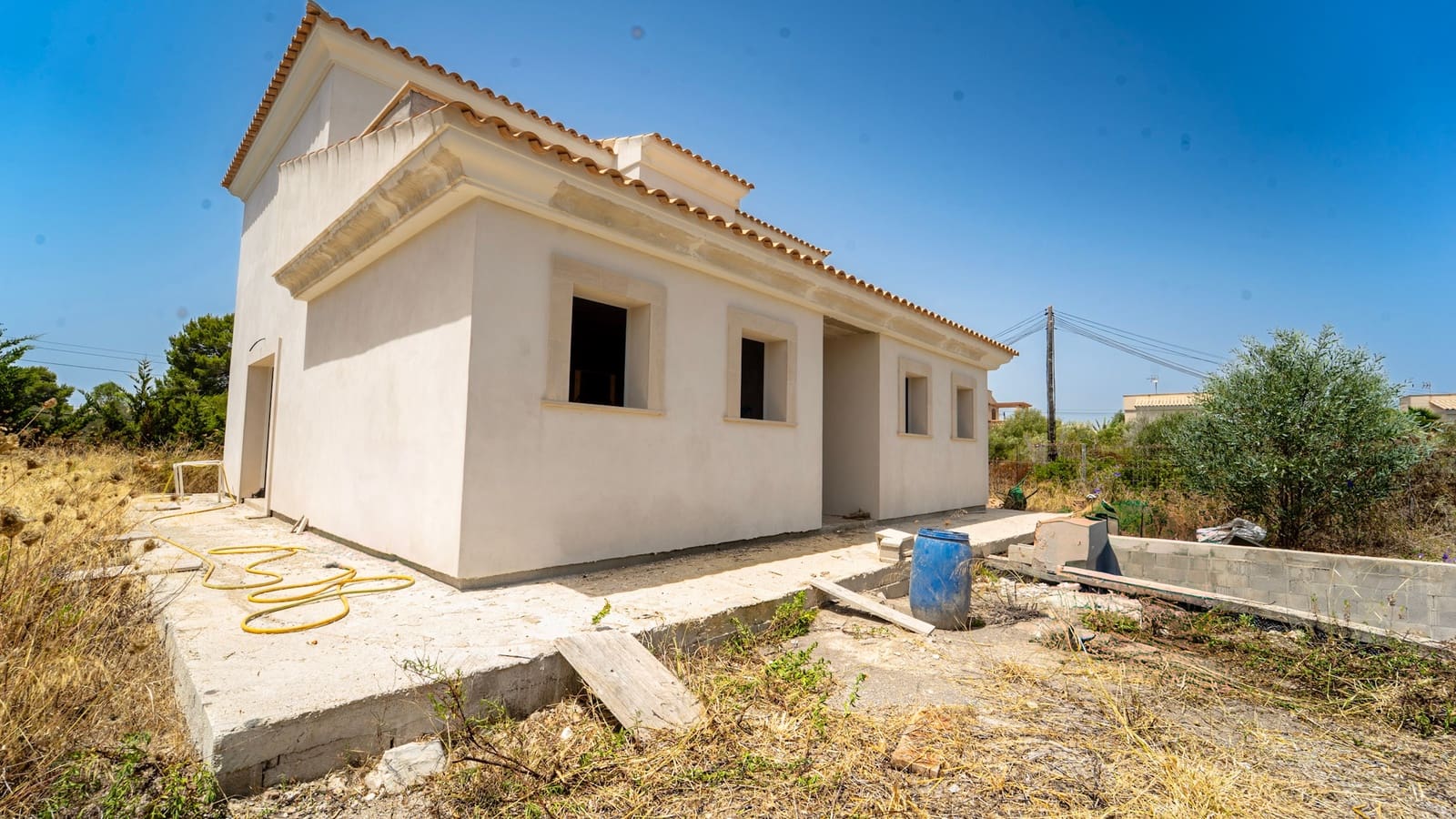 3 bedroom Villa for sale in Cala Murada with pool - € 700,000 (Ref: 9972266)