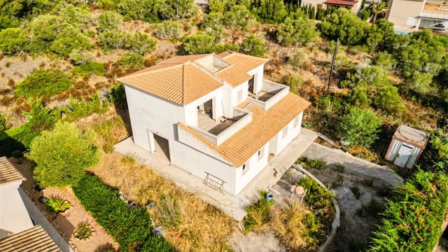 3 soveværelse Villa til salg i Cala Murada, Manacor med swimmingpool - € 700.000 (Ref: 9972266)