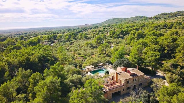 6 soverom Finca/Herregård til salgs i Felanitx med svømmebasseng - € 3 800 000 (Ref: 9989758)