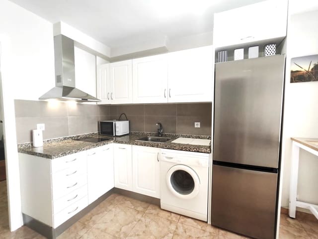 2 slaapkamer Strandappartement te huur in Centro ciudad, Fuengirola - € 1.220 (Ref: 10024804)
