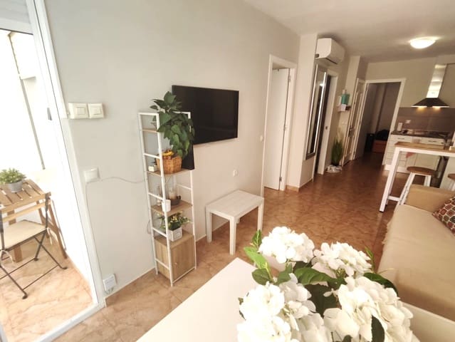2 slaapkamer Strandappartement te huur in Centro ciudad, Fuengirola - € 1.220 (Ref: 10024804)