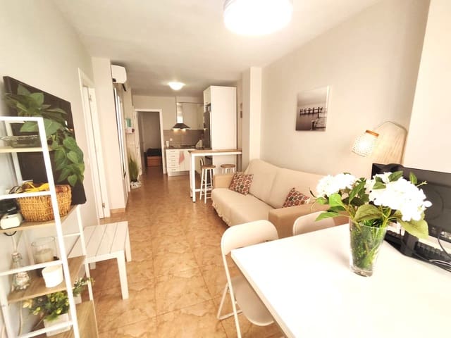 2 slaapkamer Strandappartement te huur in Centro ciudad, Fuengirola - € 1.220 (Ref: 10024804)