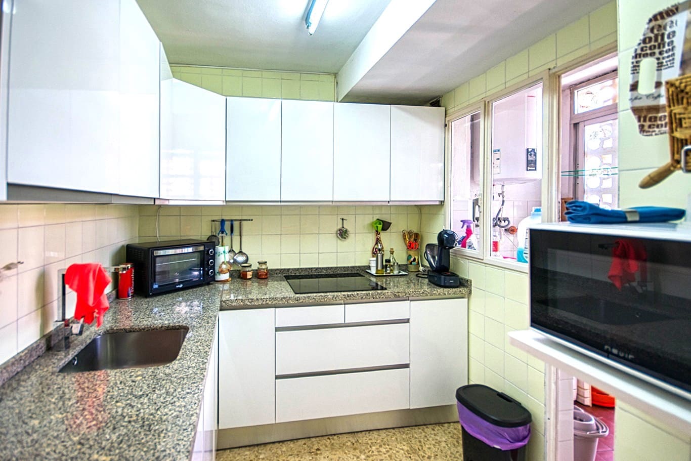2 sypialnia Apartament przy plaży do wynajęcia w Fuengirola z basenem garażem - 900 € (Ref: 10029672)