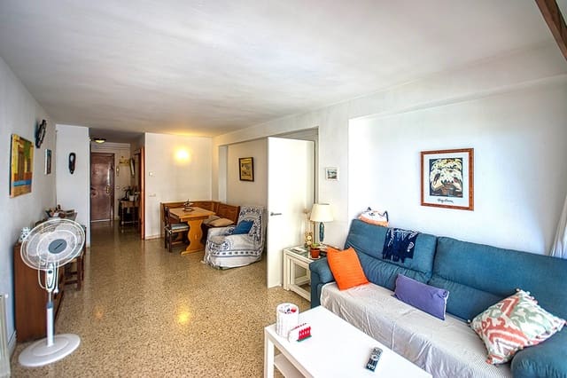 2 slaapkamer Strandappartement te huur in Torreblanca, Fuengirola met zwembad garage - € 900 (Ref: 10029672)