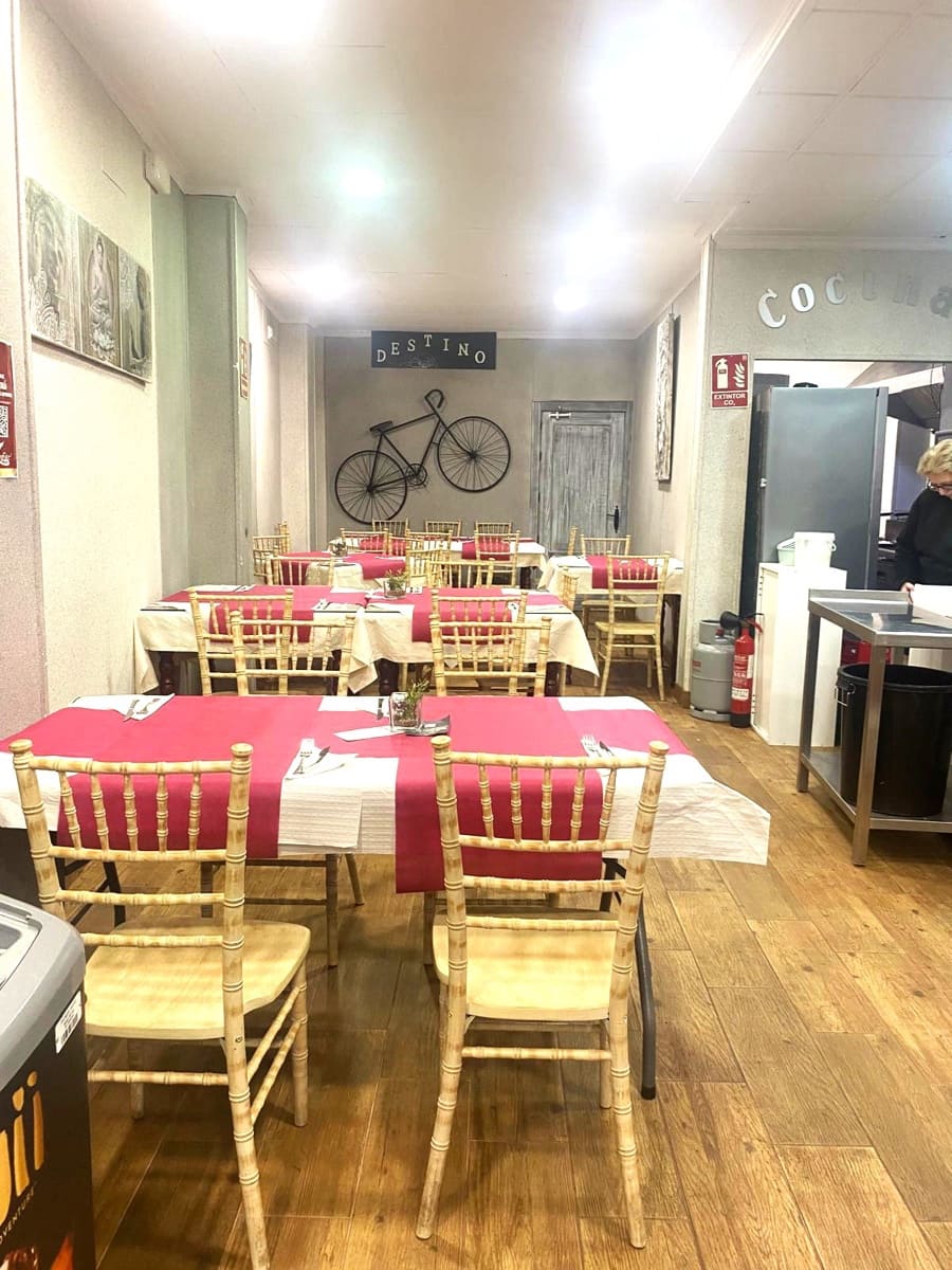 Bar/Restaurant zu vermieten in Rute - 700 € (Ref: 10082166)