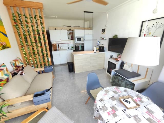 1 sypialnia Apartament przy plaży do wynajęcia w Zona Puerto Deportivo, Fuengirola - 1 100 € (Ref: 10091023)
