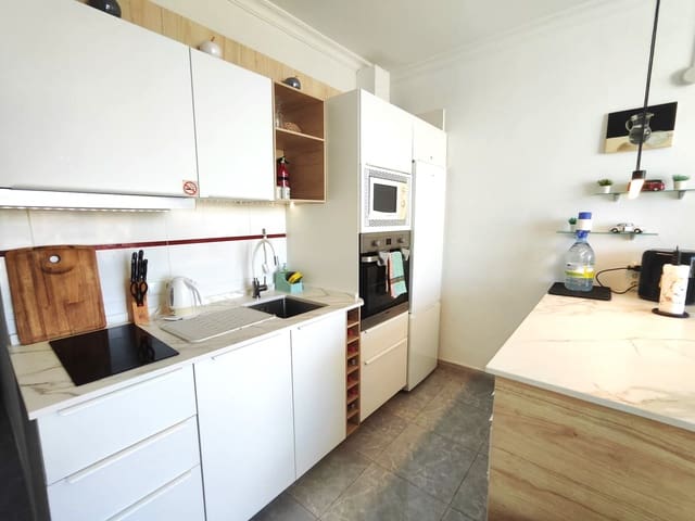 1 sypialnia Apartament przy plaży do wynajęcia w Zona Puerto Deportivo, Fuengirola - 1 100 € (Ref: 10091023)