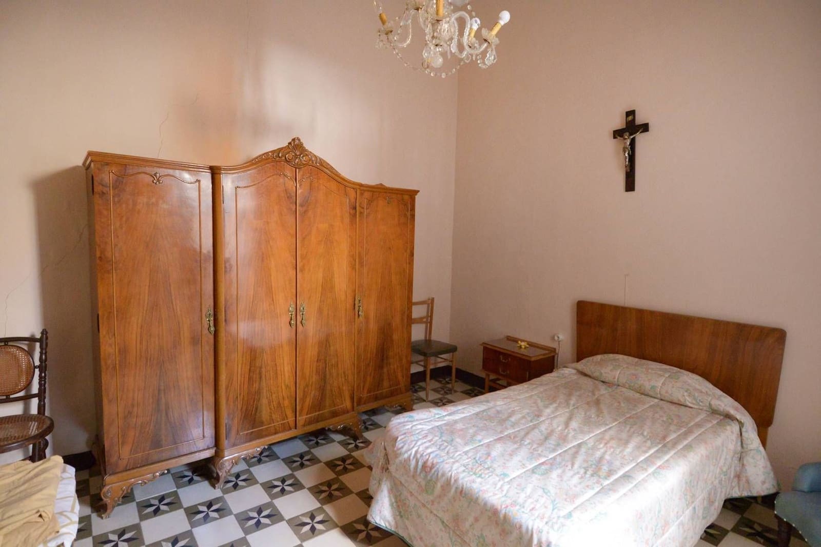 8 soveværelse Byhus til salg i Rute med swimmingpool - € 650.000 (Ref: 5413570)