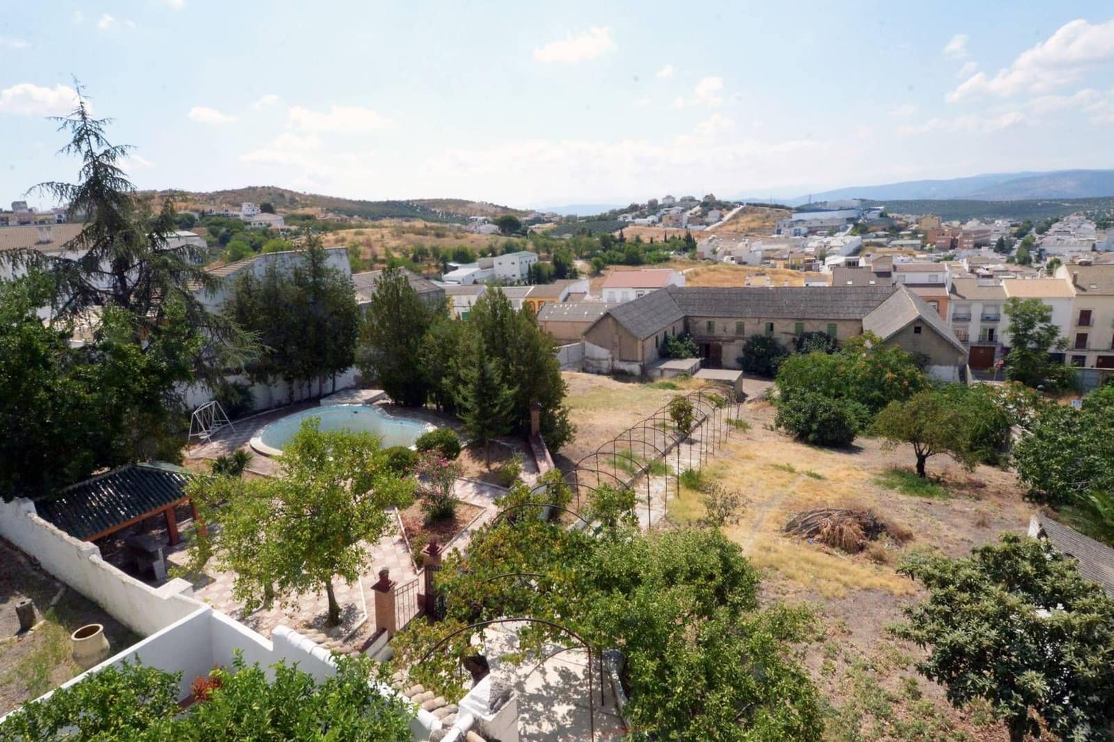 8 soveværelse Byhus til salg i Rute med swimmingpool - € 650.000 (Ref: 5413570)