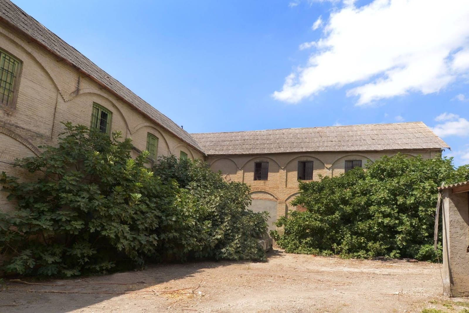 8 soveværelse Byhus til salg i Rute med swimmingpool - € 650.000 (Ref: 5413570)