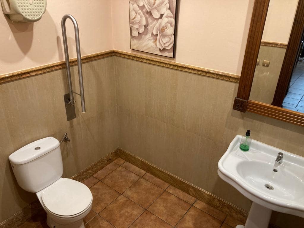 Restaurant/Bar til salg i Rute - € 500.000 (Ref: 5943728)