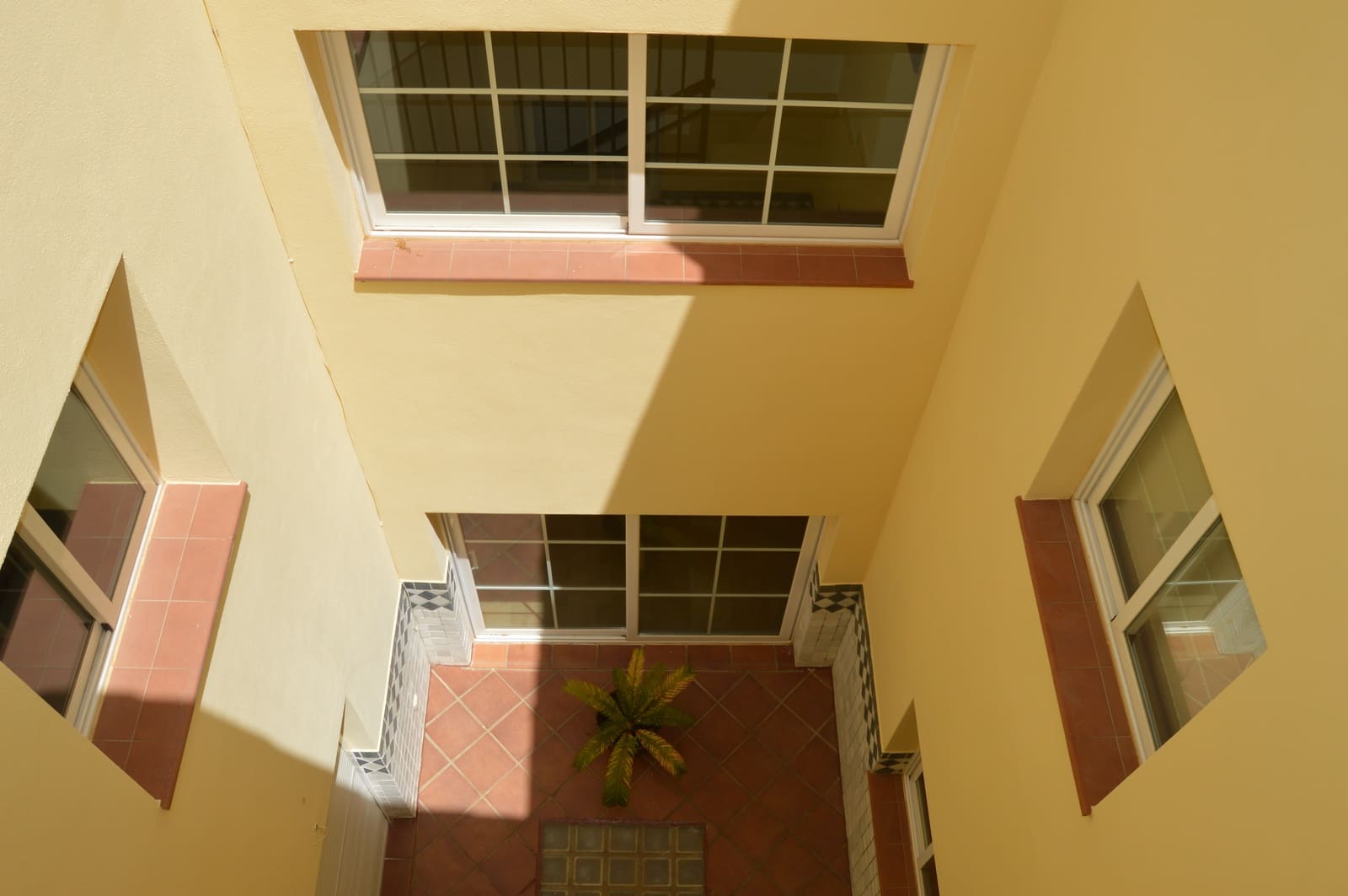 4 soveværelse Byhus til salg i Ojen med garage - € 524.000 (Ref: 6045781)