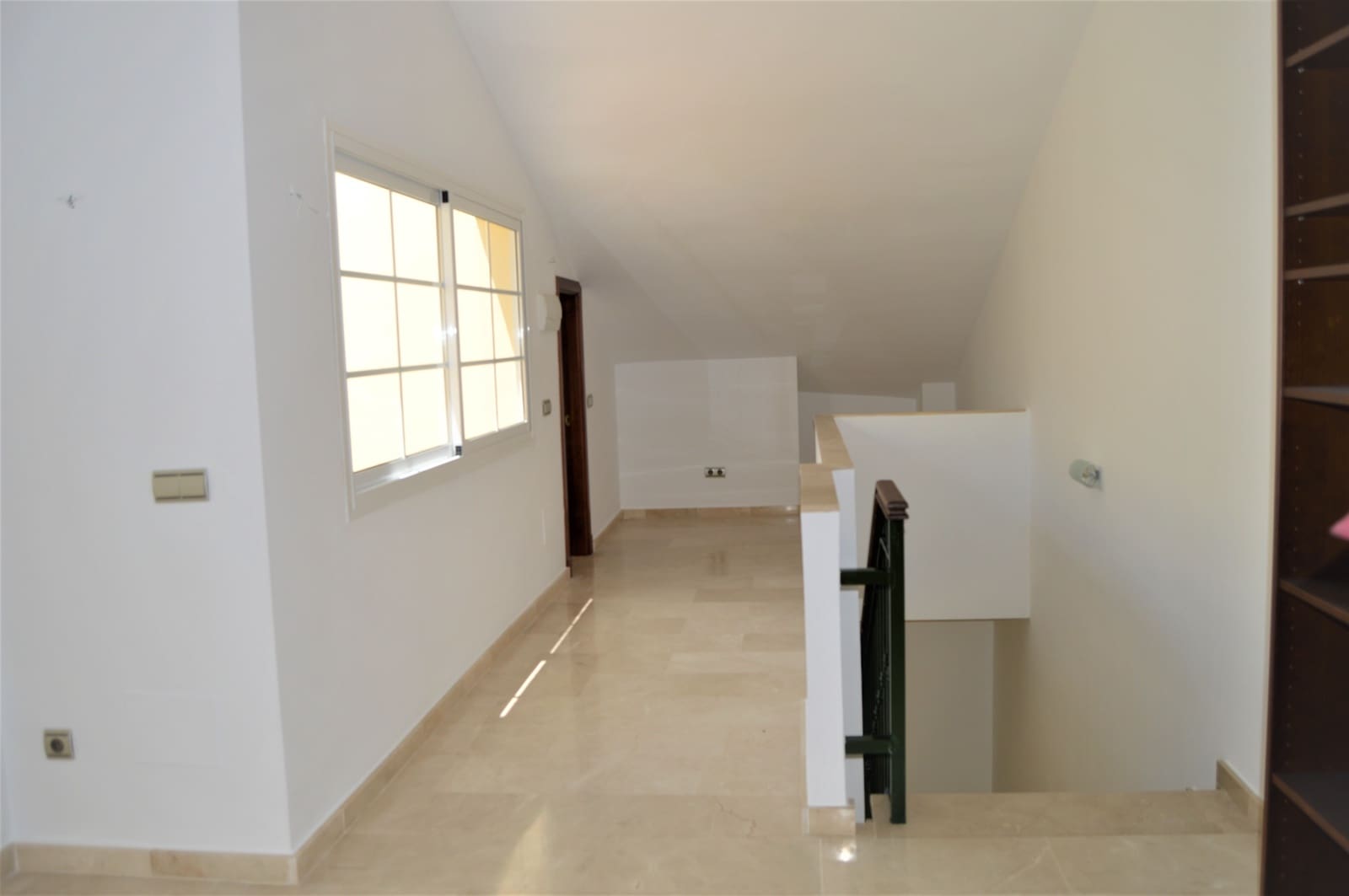 4 soveværelse Byhus til salg i Ojen med garage - € 524.000 (Ref: 6045781)