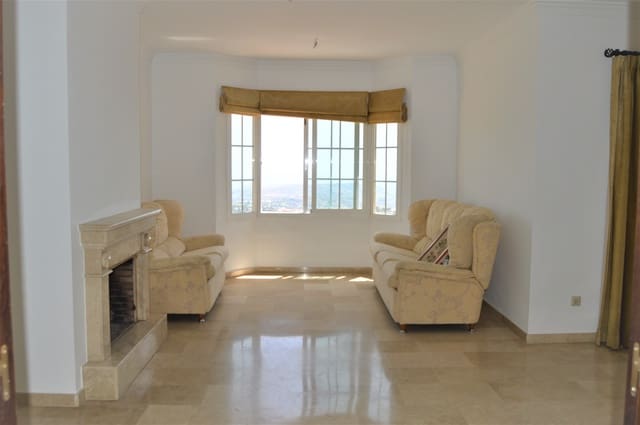 4 sovrum Hus till salu i Ojen med garage - 524 000 € (Ref: 6045781)