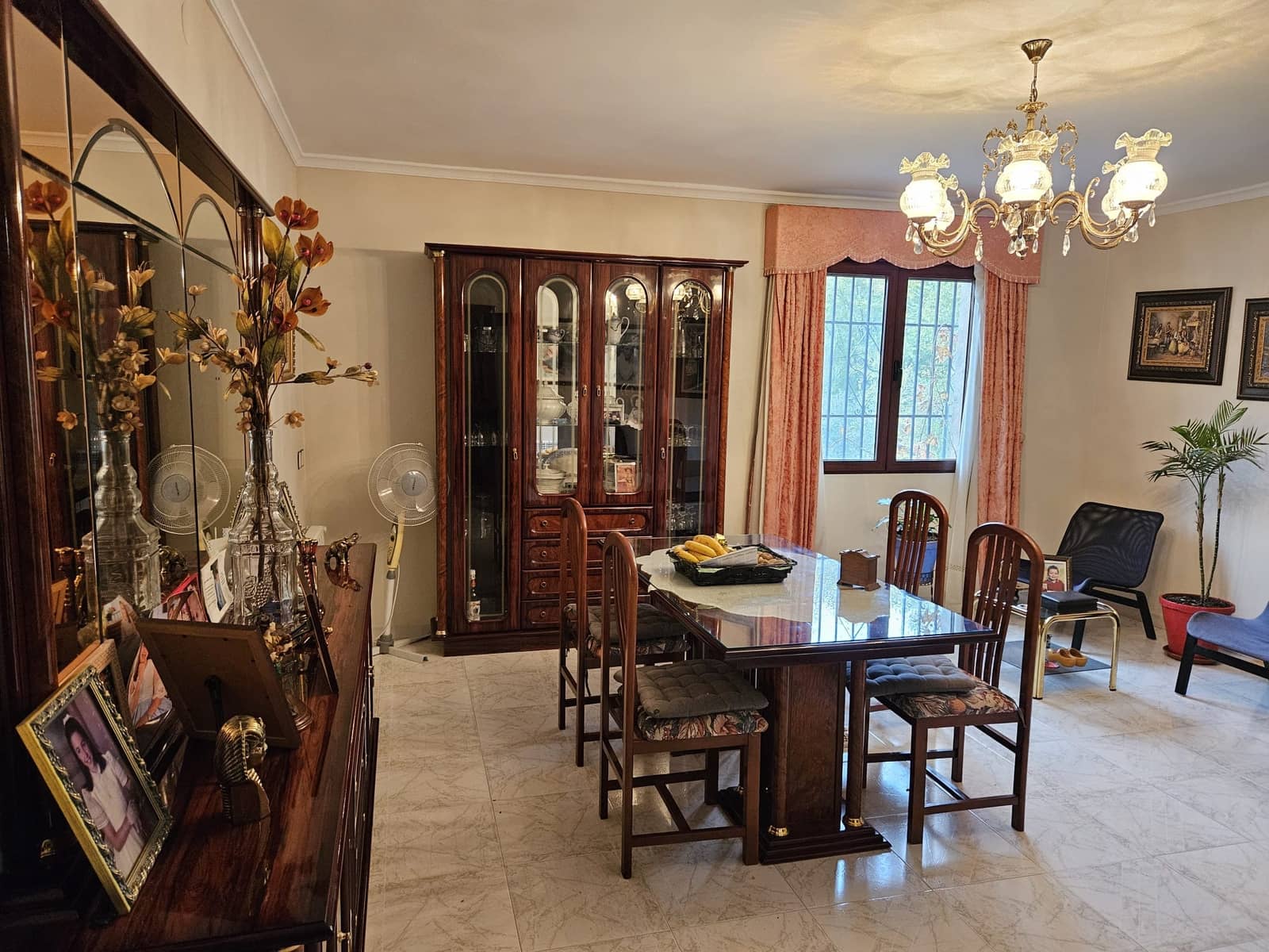 3 soverom Restaurant/Bar til salgs i Rute med svømmebasseng garasje - € 1 100 000 (Ref: 6365370)