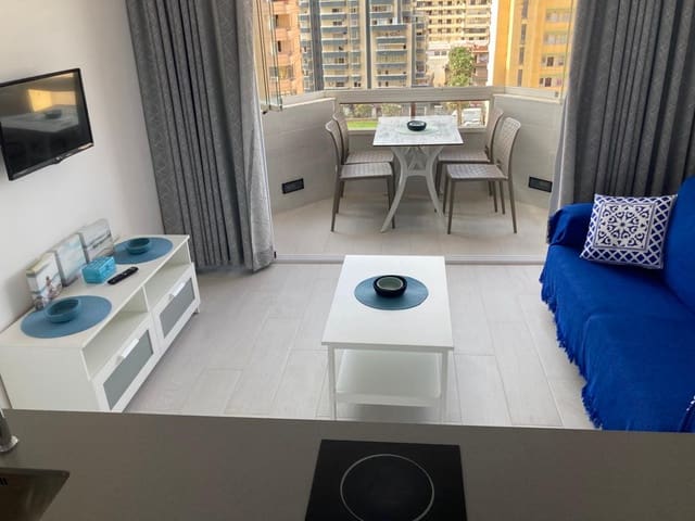 1 soverom Strandleiligheter til leie i Zona Puerto Deportivo, Fuengirola med svømmebasseng - € 1 100 (Ref: 6720448)