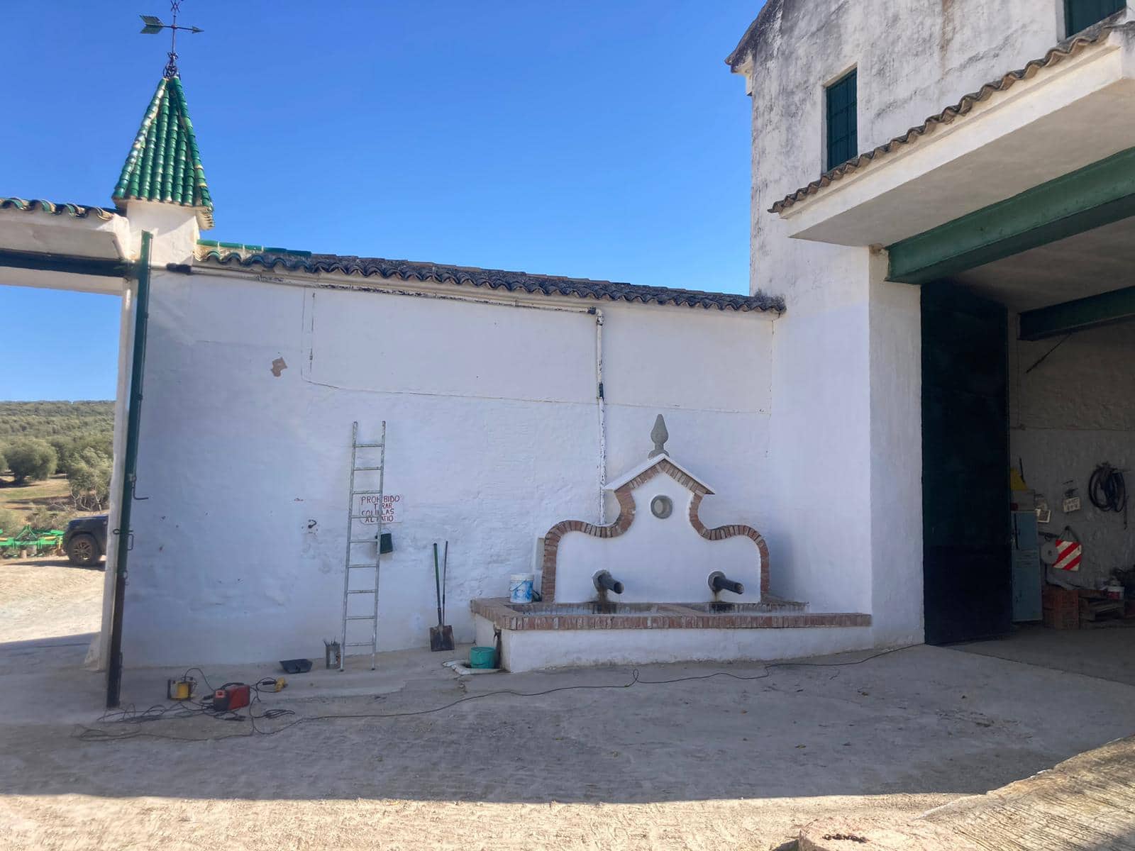 36 soveværelse Finca/Landehus til salg i Rute med garage - € 3.300.000 (Ref: 7464690)