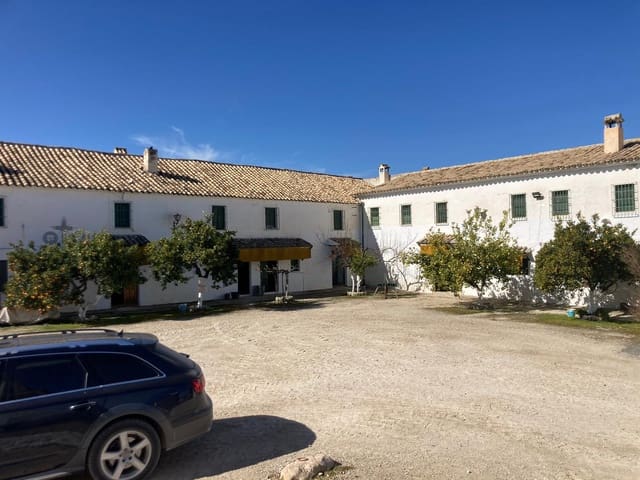 36 slaapkamer Finca/Landhuis te koop in Rute met garage - € 3.300.000 (Ref: 7464690)