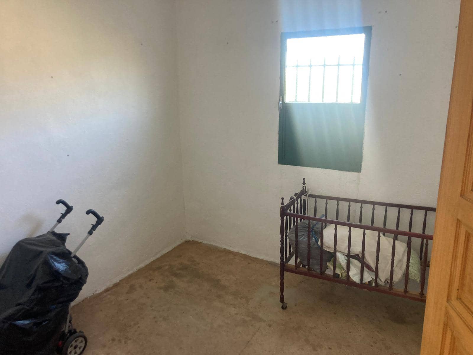 36 soveværelse Finca/Landehus til salg i Rute med garage - € 3.300.000 (Ref: 7464690)