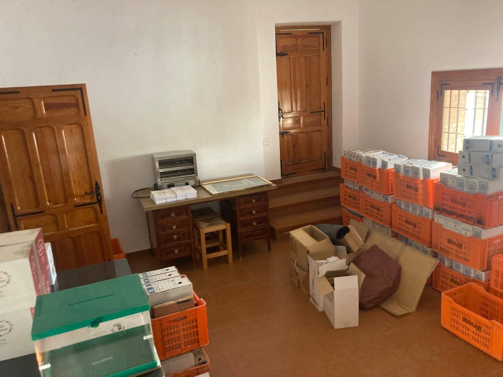 36 soveværelse Finca/Landehus til salg i Rute med garage - € 3.300.000 (Ref: 7464690)