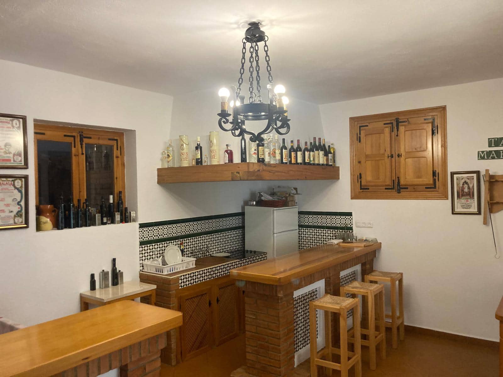 36 soveværelse Finca/Landehus til salg i Rute med garage - € 3.300.000 (Ref: 7464690)