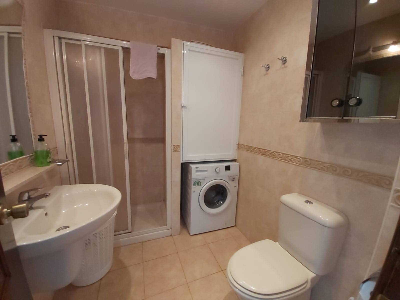 3 makuuhuone Ranta-asunto vuokrattavana paikassa Fuengirola - 1 150 € (Ref: 7510533)