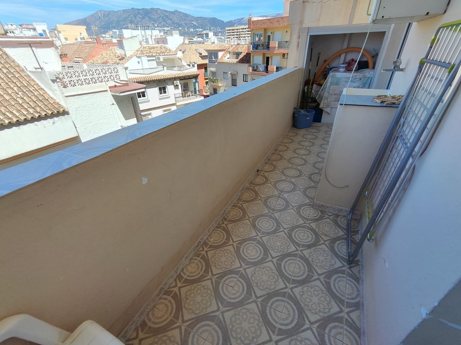 2 soveværelse Strandlejlighed til leje i Fuengirola - € 1.330 (Ref: 7603071)